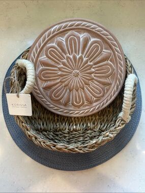 KORISSA TERRACOTTA BREAD WARMER WITH BASKET NWT